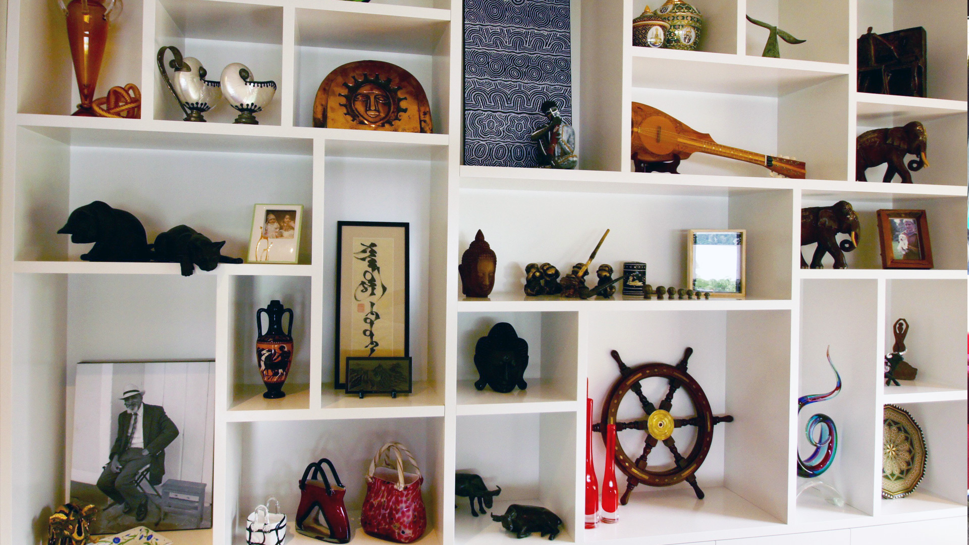 Bookshelf – Residential
